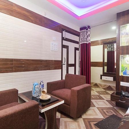 Oyo 16064 Tirupati Lodge Siliguri Eksteriør bilde