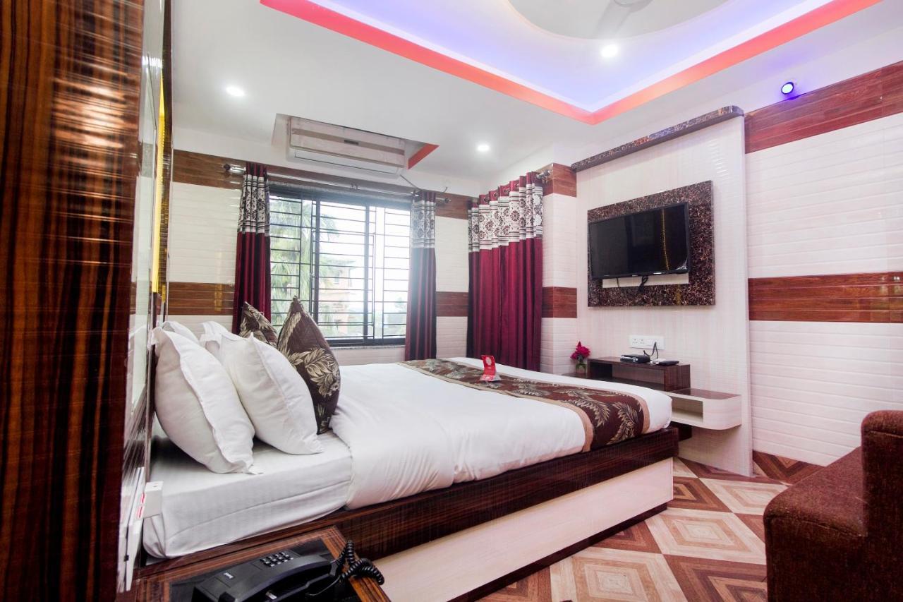Oyo 16064 Tirupati Lodge Siliguri Eksteriør bilde